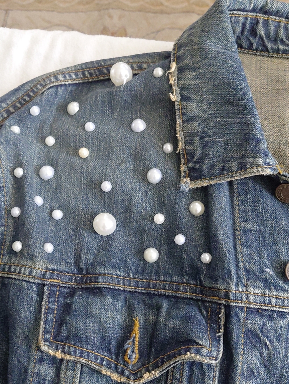 OOAK Hand Painted Denim Jacket Abstract Line Art Portrait Pearl Embellished - Picture 4 of 10